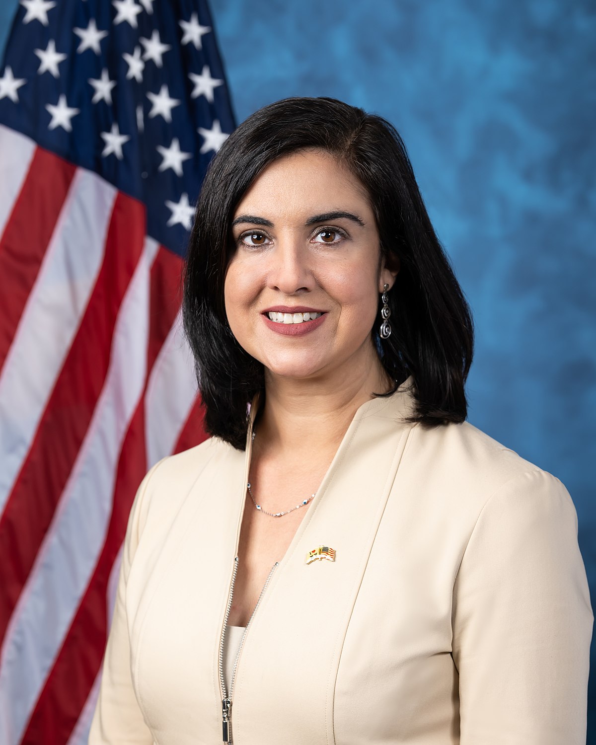 1200px-Congresswoman_Nicole_Malliotakis-2