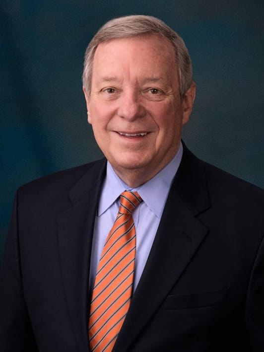 Dick_Durbin_2022_official_portrait_cropped