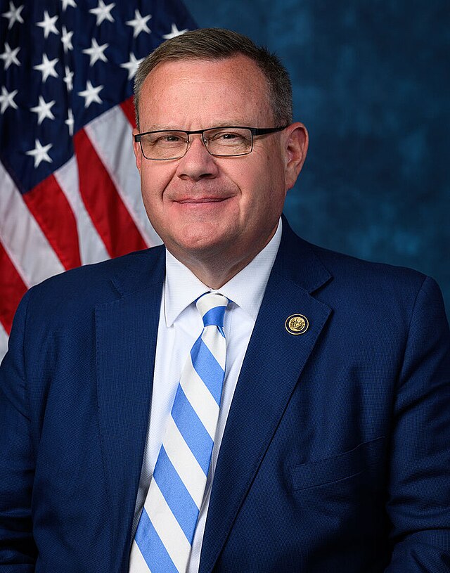 Moore_Tim_119th_Congress_cropped2 Moore_Tim_119th_Congress_cropped2